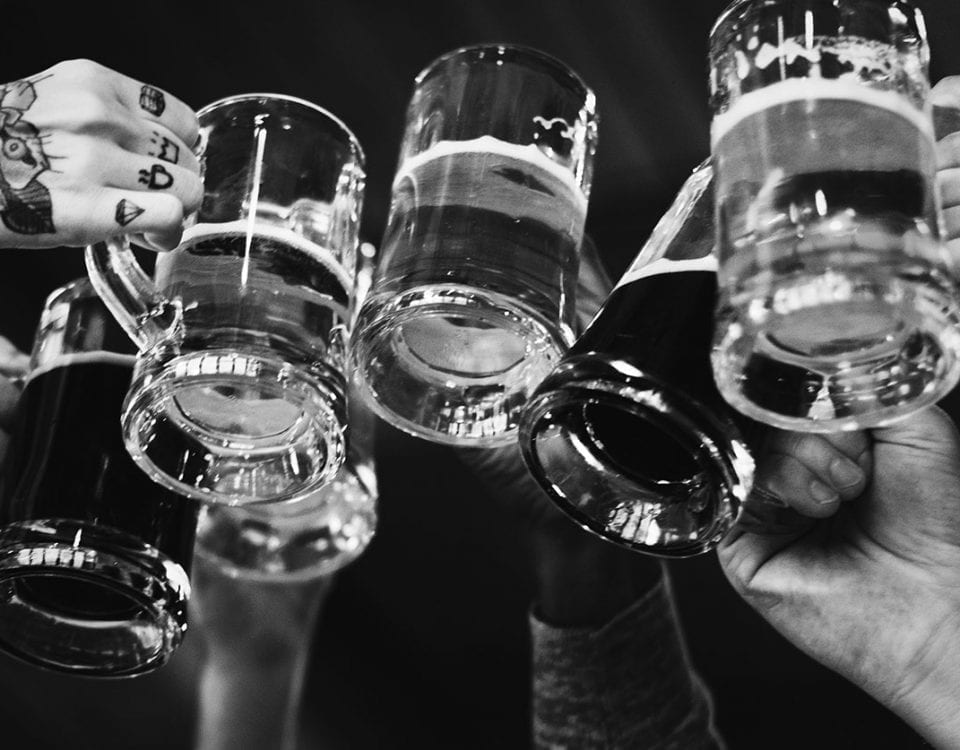 Signs of Dangerous Binge Drinking that you Might not Recognize