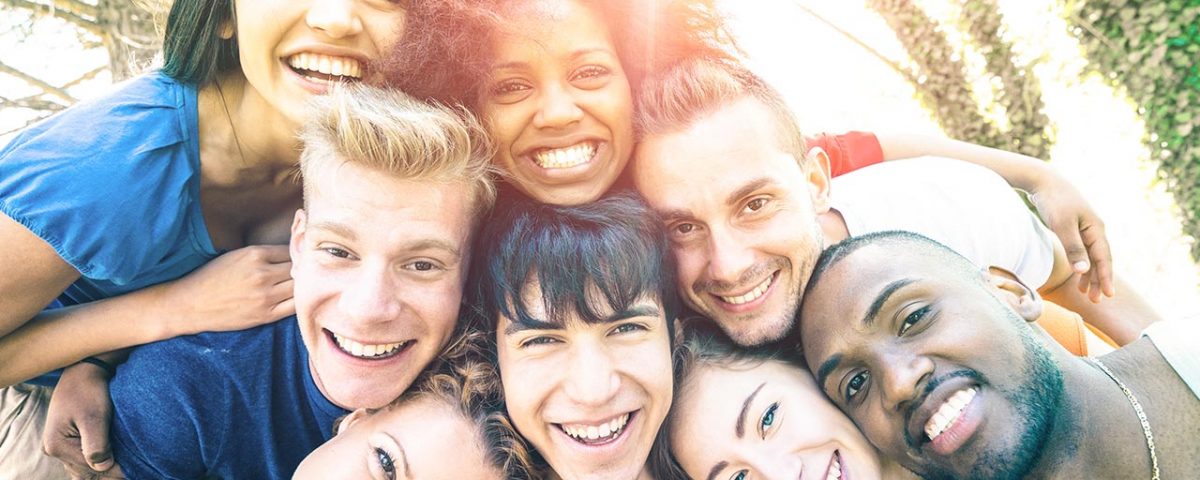 How to Build New Friendships in Sobriety