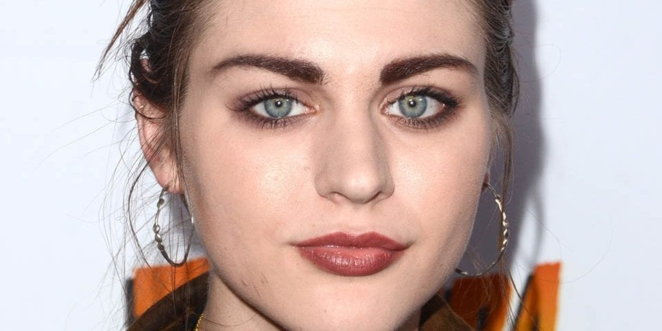 On the 25th Anniversary of Father’s Death, Frances Bean Cobain Shines Light on Mental Health