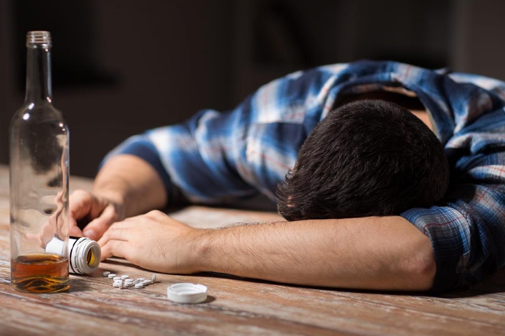 The Dangers of Mixing Benzos and Alcohol