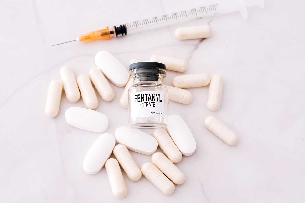 Fentanyl Withdrawal: Symptoms, Timeline, & Treatment