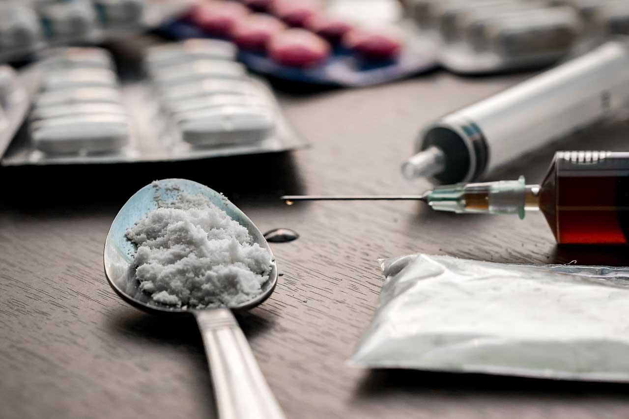 Freebasing Cocaine: Signs, Side Effects, & Treatment